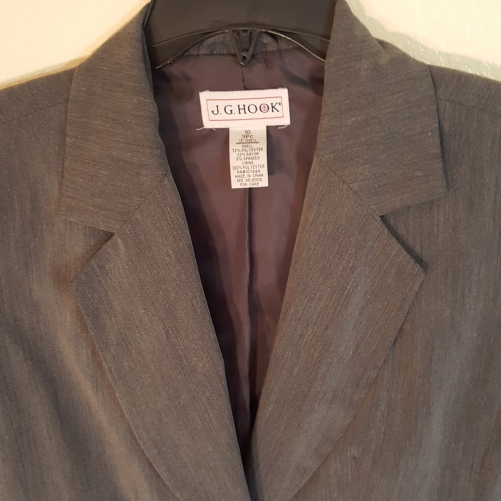 Grey Fully Lined Jacket - image 2